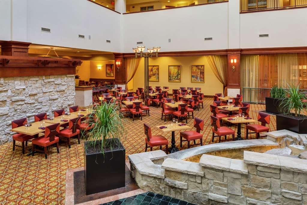 Hilton Charlotte Airport Hotel Ristorante foto