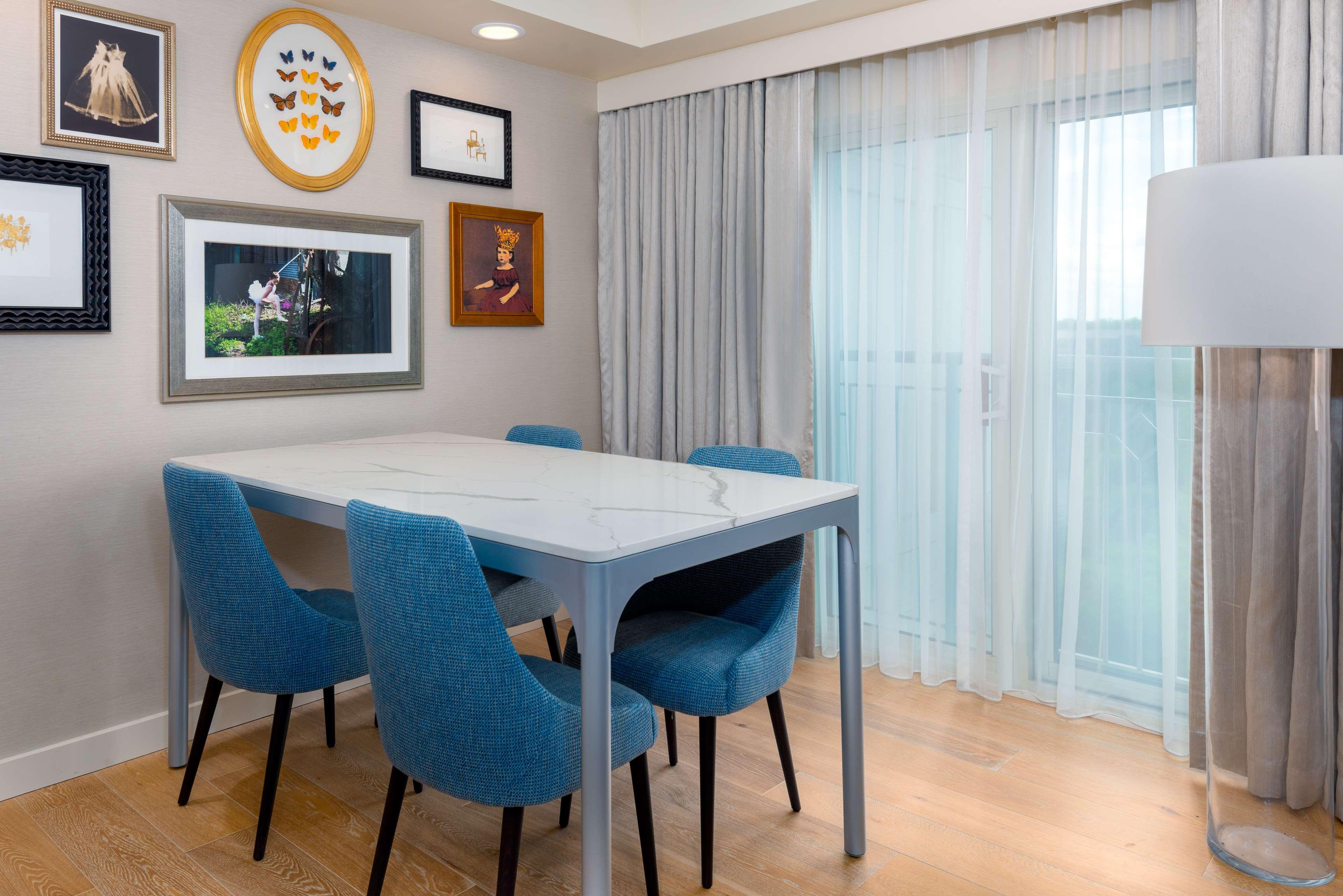 Hilton Charlotte Airport Hotel Esterno foto