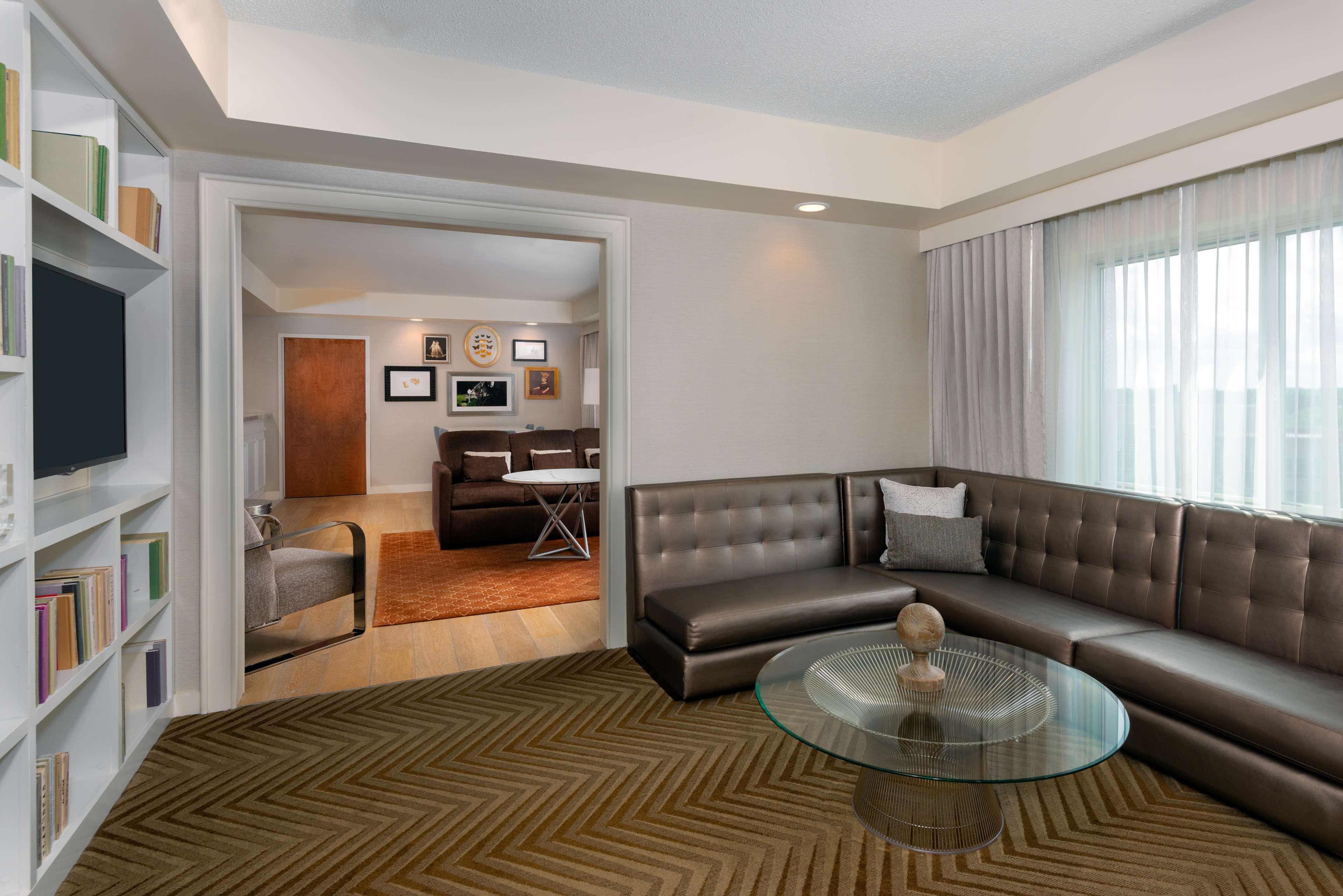 Hilton Charlotte Airport Hotel Esterno foto