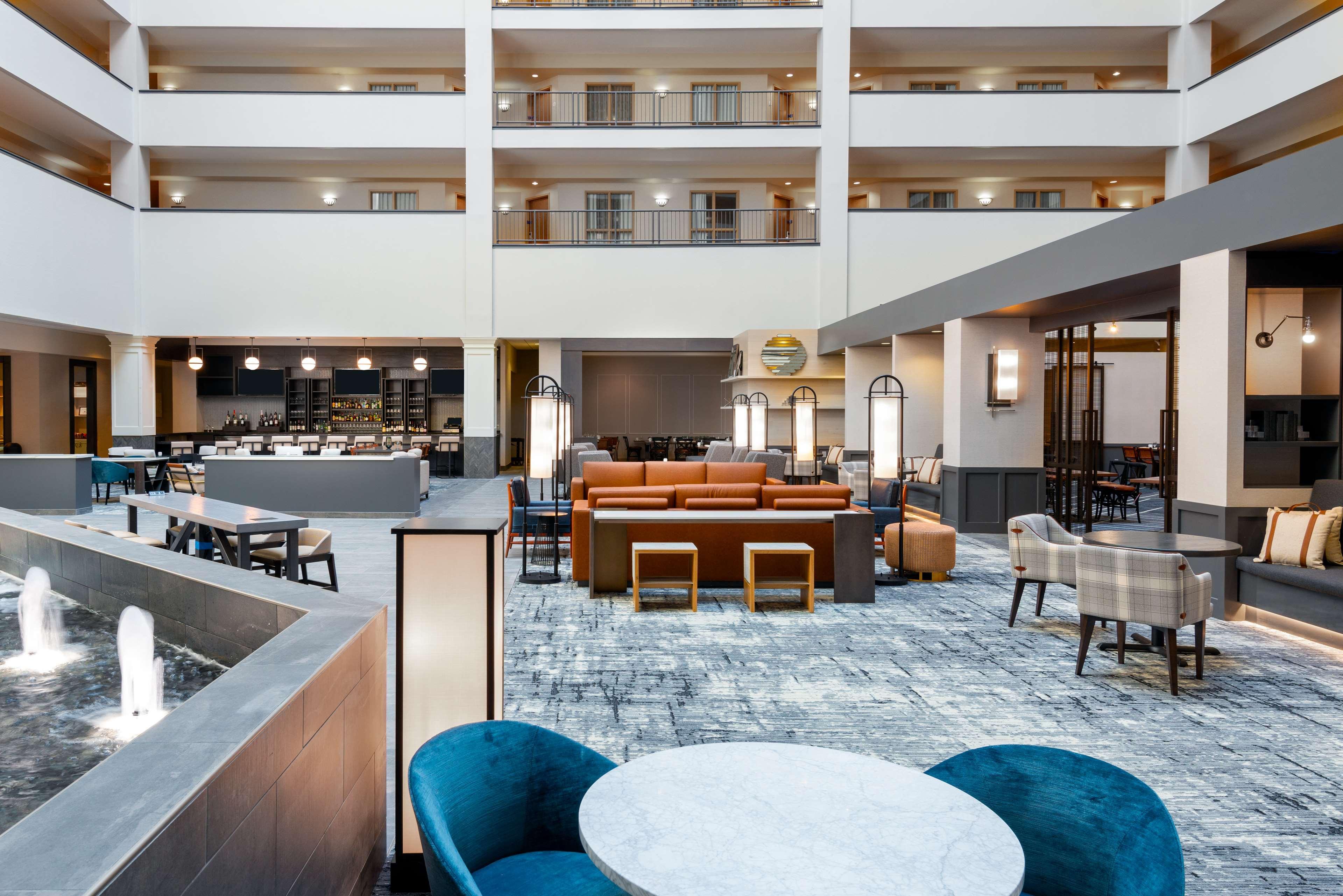 Hilton Charlotte Airport Hotel Esterno foto