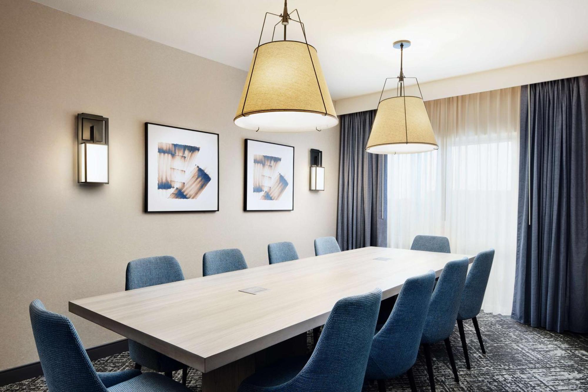 Hilton Charlotte Airport Hotel Esterno foto